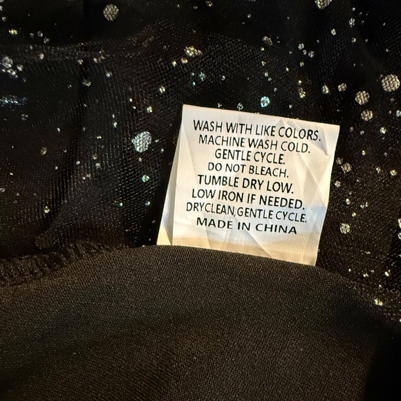 Women’s Shiny Mesh Lantern Sleeve Dress - Picture 12 of 13